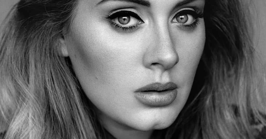 The Secret to Adele's signature Cat Eye Has Been Revealed.